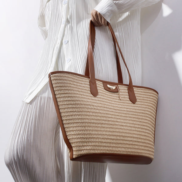 SUMMER'S ARRIVAL STRAW DUMPLING BAG