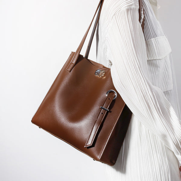 DOUBLE ROUND SINGLE SHOULDER BAG IN BROWN